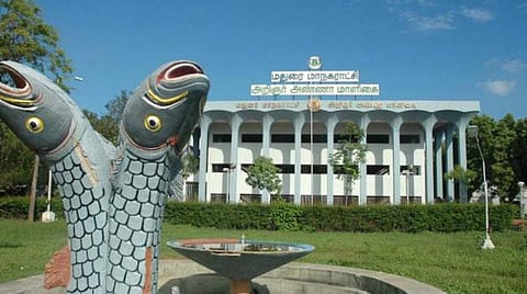 மேயர் பதவிக்கு முன்னிறுத்தப்படுகிறவர்கள் யார்?- ரகசியம் காக்கும் மதுரை அதிமுக, திமுக