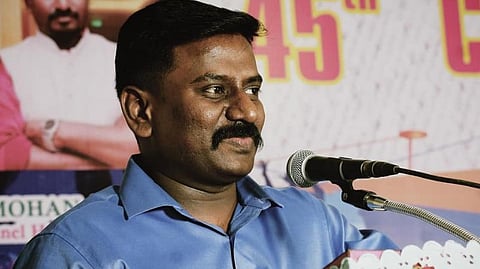 யூடியூப் தளத்திலிருந்து மேலும் ஒரு இயக்குநர்