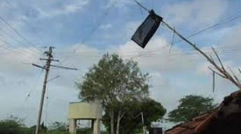 தூத்துக்குடி பிச்சிவிளையில் 10 வாக்குகள் மட்டுமே பெற்ற பெண் ஊராட்சித் தலைவரானார்: தேர்தல் புறக்கணிப்பின் தாக்கம்