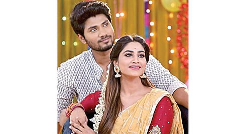 நிச்சயதார்த்த சஸ்பென்ஸ்!