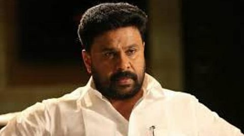 நடிகையை கடத்தி மானபங்கம் செய்த வழக்கில் இருந்து நடிகர் திலீப்பை விடுவிக்க முடியாது: கேரள விசாரணை நீதிமன்றம் உத்தரவு