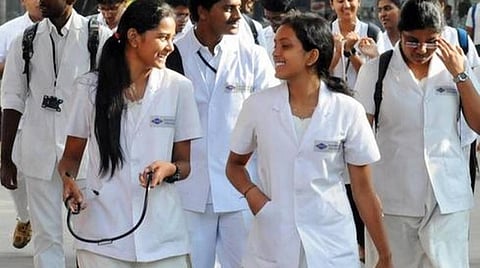 தமிழகத்தில் புதிதாக மேலும் 4 மருத்துவக் கல்லூரிகள் தொடங்க அனுமதி?