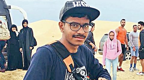 மொழிபெயர்ப்பு: ஐக்கிய அரபு நாட்டில் தமிழக மாணவர் சாதனை - அபாரமான நினைவாற்றல் படைத்த ஆட்டிச இளைஞர்