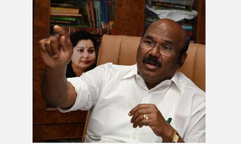 எஸ்.ஐ. வில்சன் மரணத்திலும் அரசியல் செய்கிறார் ஸ்டாலின்- அமைச்சர் ஜெயக்குமார் குற்றச்சாட்டு