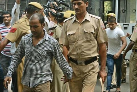 நிர்பயா வழக்கின் மரண தண்டனைக் குற்றவாளியின் கருணை மனு: குடியரசுத் தலைவருக்கு அனுப்பியது உள்துறை அமைச்சகம்