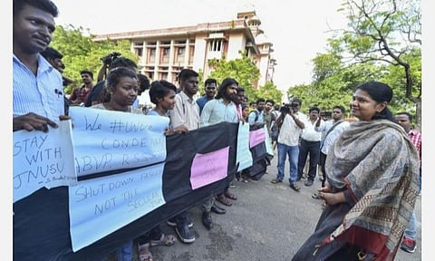 ஜேஎன்யுவில் அரசியல் நடவடிக்கையை தீவிரப்படுத்தும் திமுக