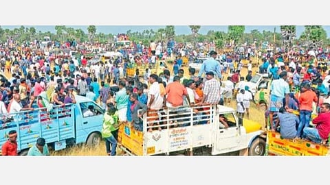 அனைத்து மதத்தினர் பொங்கல்; வெற்றிலை, பாக்குடன் ஊர் விருந்து: கவனம் ஈர்த்த கண்டிப்பட்டி மஞ்சுவிரட்டு