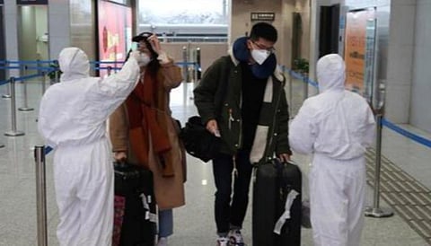 கரோனா வைரஸ் பாதிப்பு பகுதியிலிருந்து வந்தவர்கள் இரு வாரங்கள் வீட்டிலேயே தங்குங்கள்: பெய்ஜிங் அரசு கோரிக்கை