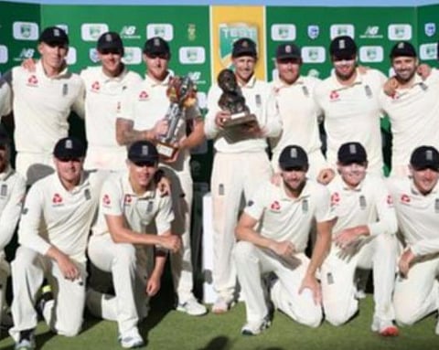 39 ரன்களுக்கு 6 விக்கெட்டுகளை இழந்தது: தெ.ஆ.வை நொறுக்கிய மார்க் உட்- 3-1 என தொடரைக் கைப்பற்றி இங்கிலாந்து அசத்தல்