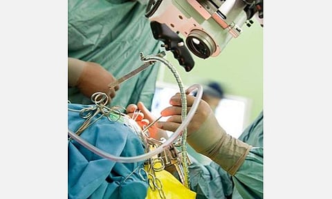 கோவையில் 13 வயது சிறுமியின் வயிற்றுக்குள் அரை கிலோ முடி- அறுவை சிகிச்சை மூலம் அகற்றப்பட்டது