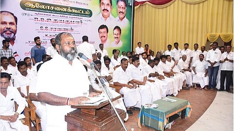 'ஸ்டாலின், உதயநிதியால் திமுக தொண்டர்கள் கண்ணீர் சிந்துவார்கள்': அமைச்சர் ஆர்.பி.உதயகுமார்