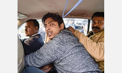 ஷாஹின் பாக் பகுதியில் சுட்டவர் ஆம் ஆத்மி கட்சியைச் சேர்ந்தவர்