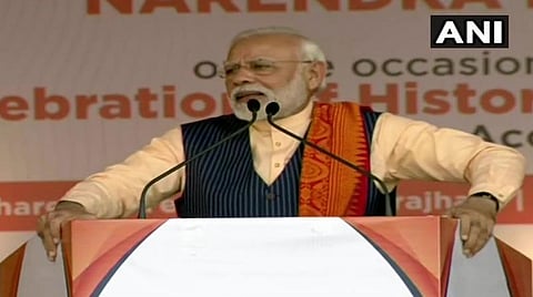 அசாமில் வன்முறையை தூண்டும் சக்திகள்: பிரதமர் மோடி சாடல்