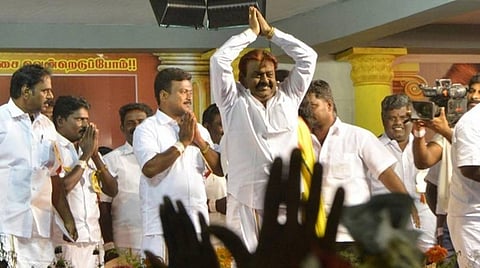 தேமுதிக தலைமை அலுவலகத்தில் 118 அடி உயர கொடி கம்பம்: விஜயகாந்த் 12-ம் தேதி கொடி ஏற்றுகிறார்