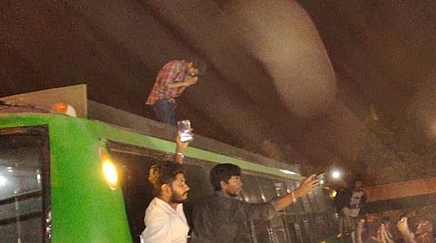 நெய்வேலி படப்பிடிப்பு நிறைவு: ரசிகர்களுக்கு நன்றி சொன்ன விஜய்