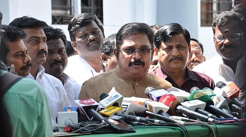 ஒவ்வொரு குடிமகனின் தலையிலும் ரூ.57,000 கடன் சுமை: தமிழகத்தை கடனில் தத்தளிக்க வைத்திருப்பது ஆட்சியாளர்களின் சாதனை: டிடிவி தினகரன்