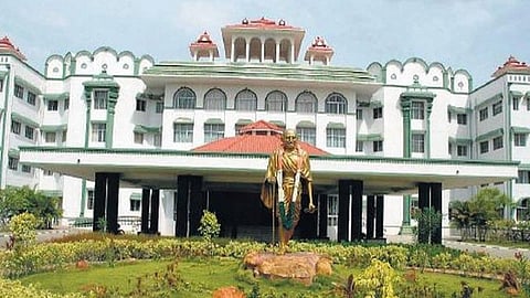 ஆவின் இயக்குநர்கள் தேர்தலுக்கு எதிரான வழக்கில் தீர்ப்பு ஒத்திவைப்பு