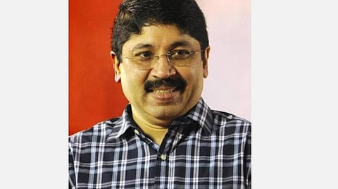 டிஎன்பிஎஸ்சி முறைகேட்டில் அமைச்சர் மீது புகார்: தயாநிதி மாறன் மீது அவதூறு வழக்கு