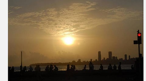 இந்திய வானிலை ஆய்வு மையம் எச்சரிக்கை: கோடை காலத்தில் நாட்டின் பல்வேறு பகுதிகளில் வெப்பம் அதிகரிக்கும்: தமிழகத்தில் பாதிப்பு இல்லை என எஸ்.பாலசந்திரன் தகவல்