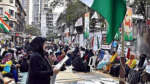 என்.ஆர்.சி., என்.பி.ஆர் விவகாரத்தில் பிஹார் வழியைக் கடைபிடிக்க மகாராஷ்டிரா முடிவு