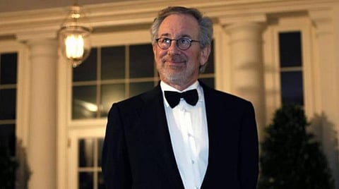 இண்டியானா ஜோன்ஸ் இயக்கத்தை விட்டுக்கொடுத்த ஸ்பீல்பெர்க்