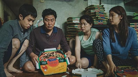 கிராஃபிக் நாவலாகும் பாராசைட் கதை