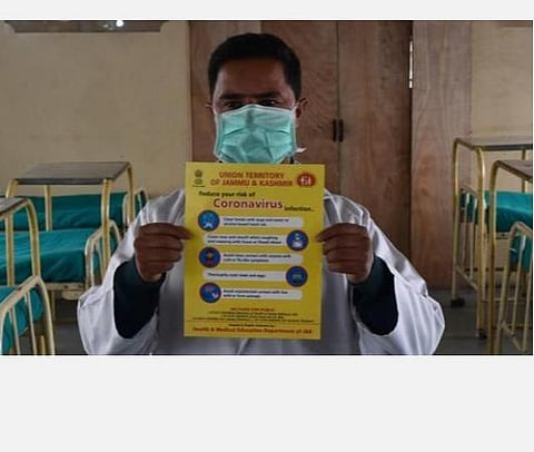 கரோனா வைரஸ்: கை, கால்களைக் கழுவி சுத்தமாக வைத்திருங்கள், முகத்தைத் தொடாதீர்கள்- இந்தியர்கள் அஞ்சத் தேவையில்லை என்கிறார் முன்னணி ஆய்வாளர்