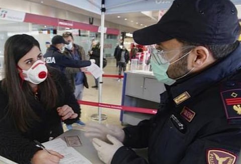 கரோனா வைரஸ் பாதிப்பு: இத்தாலியில் திருமணம், பொதுக்கூட்டங்களுக்குத் தடை