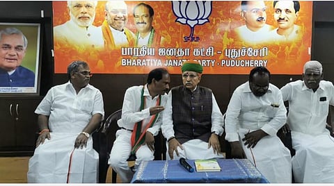 சிஏஏவுக்கு எதிராக சட்டப்பேரவைகளில் தீர்மானம்; அரசியலமைப்புக்கு விரோதம்: மத்திய அமைச்சர் அர்ஜூன் ராம் மேஹ்வால் கருத்து