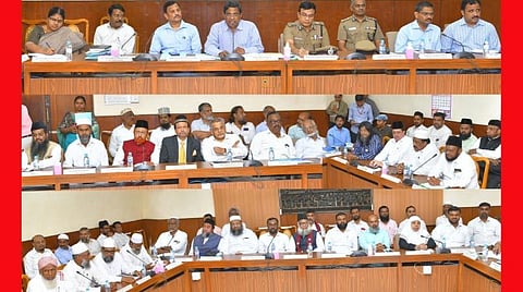 சிஏஏ விவகாரம்; அனைத்து அரசியல் கட்சிகளுடன் முதல்வர் ஆலோசனை நடத்தவேண்டும்: தலைமைச் செயலாளரிடம் இஸ்லாமிய கூட்டமைப்புகள் வலியுறுத்தல்