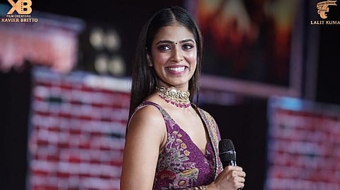 மிகவும் பணிவானவர், இனிமையானவர் விஜய்: மாளவிகா மோகனன்