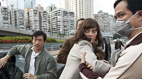 கரோனா பீதி எதிரொலி: வைரலாகும் ஹாலிவுட் திரைப்படம்