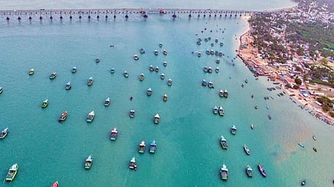 ஊரடங்கைத் தொடர்ந்து ஏப்ரல் 15 முதல் ஜூன் 15 வரை மீன்பிடி தடைக்காலம்: மீனவர்களுக்கு தொடரும் சோதனை