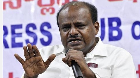 பிரதமர் மோடியின் ‘விளக்கேற்றுங்கள்’ முறையீடு: இதன் ‘மறைமுகத் திட்டம்’ என்ன? - புதிய விளக்கத்துடன் குமாரசாமி கடும் விமர்சனம்