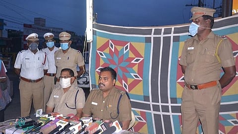 கரோனா தடுப்பு முன்னெச்சரிக்கை: நெல்லையில் கடுமையான விதிமுறைகள் அமல்