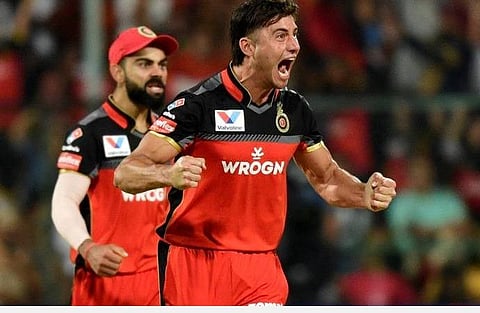 கோலி, மார்கஸ் ஸ்டாய்னிஸ்.