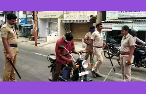 தருமபுரி போலீஸார்.