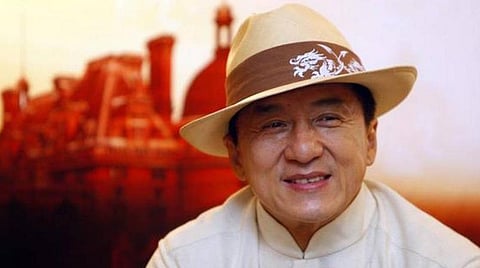 கூடிய விரைவில் கரோனாவுக்குப் பலனளிக்கக்கூடிய மருந்து: ஜாக்கி சான் வேண்டுகோள்