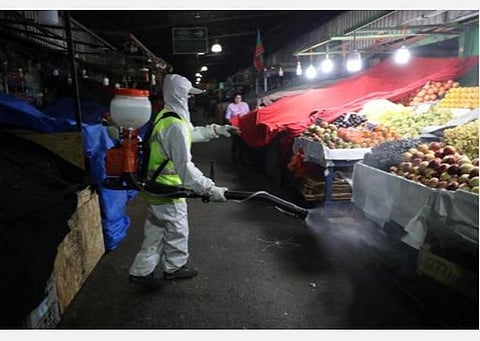 தொடர்ச்சியாக 2ம் நாள்: அமெரிக்காவில் 2,000 பேர் பலி : ஸ்பெயினையும் கடந்தது-சுரங்கத்தின் முடிவில் வெளிச்சம் தெரிவதாக அதிபர் ட்ரம்ப்