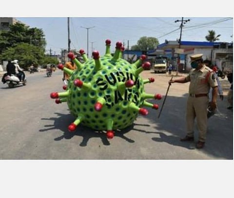 லாக்-டவுன் கட்டுப்பாடுகளை மீறி பண்ணை வீட்டில் கூடி கொண்டாட்டம் போட்ட மும்பை கோடீஸ்வரர்கள்: அனைவரும் அடைத்து வைப்பு: இவர்களுக்கு உதவிய ஐபிஎஸ் அதிகாரி