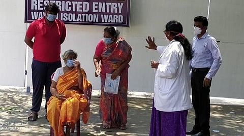 சென்னையில் கரோனாவால் பாதிக்கப்பட்ட 84 வயது மூதாட்டி உட்பட 3 பேர் சிகிச்சையில் குணமடைந்தனர்