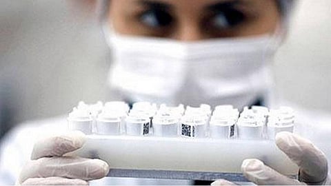 புளியங்குடி முதியவருக்கு கரோனா தொற்று ஏற்பட்டது எப்படி?- வெளிநாடு, வெளிமாநிலம் செல்லாதவர் என்பதால் சுகாதாரத் துறையினர் ஆய்வு