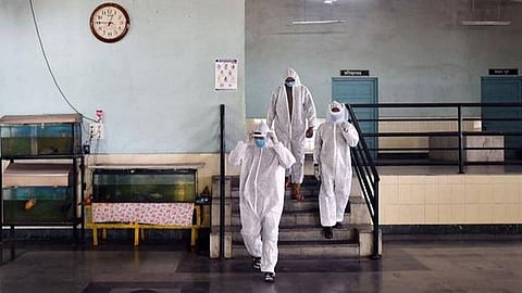 கரோனாவால் உயரிழந்த மருத்துவரை அடக்கம் செய்யவிடாமல் அராஜகம் செய்த கும்பல் மீது நடவடிக்கை: தமிழ்நாடு அரசு மருத்துவர்கள் சங்கம் வலியுறுத்தல்