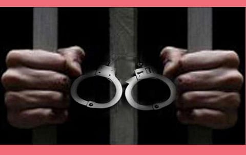 கரோனாவால் உயிரிழந்தவர்களின் உடல் அடக்கத்தை எதிர்த்தால் 3 ஆண்டுகள் வரை சிறைத் தண்டனை: அவசரச் சட்டம் பிறப்பித்த தமிழக அரசு