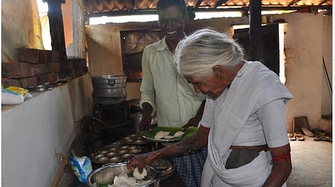 ஸ்டாலின் உதவியால் மீண்டும் வைரலான ‘ஒரு ரூபாய் இட்லி பாட்டி’