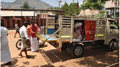 கொங்கு மொழியில் கரோனா விழிப்புணர்வுப் பிரச்சாரம்: தொண்டாமுத்தூர் கிராமங்களில் மைக் செட் குரல்