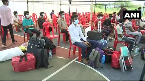 கோட்டாவில் இருந்து பேருந்தில் அழைத்து வரப்பட்ட 2 ஆயிரம் மாணவர்கள்: கரோனா பரிசோதனை நடத்தும் சத்தீீஸ்கர் அரசு