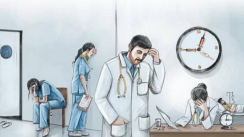 பணி நீட்டிப்பு அறிவிப்பும் இல்லை; உதவித்தொகையும் வரவில்லை: பயிற்சி மருத்துவர்கள் அதிருப்தி