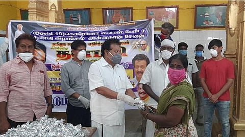 திமுக சார்பில் நல்லோர் கூடம் நிகழ்ச்சியை மாவட்ட செயலாளரான பொன்முடி எம்எல்ஏ தொடங்கி வைக்கிறார்.