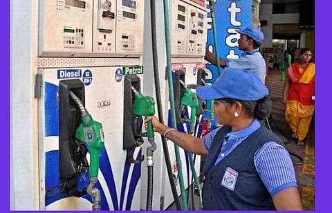 பெட்ரோல் டீசல் மீதான வாட் வரி: தமிழக அரசு விளக்கம்